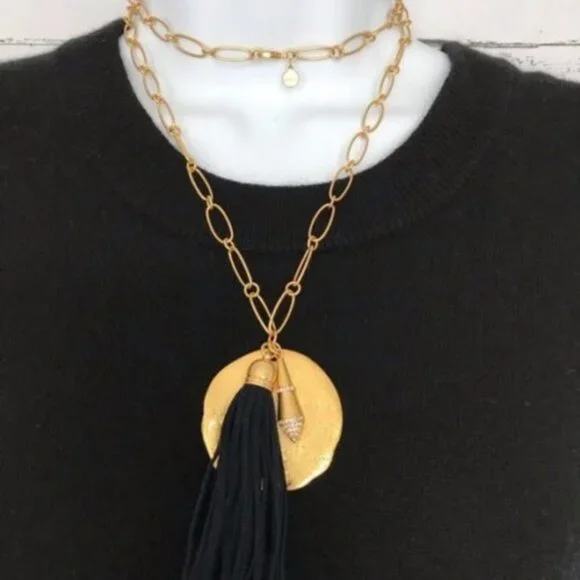Stella & Dot | Gold Carla Tassel Pendant Necklace Retired - Picture 7 of 13